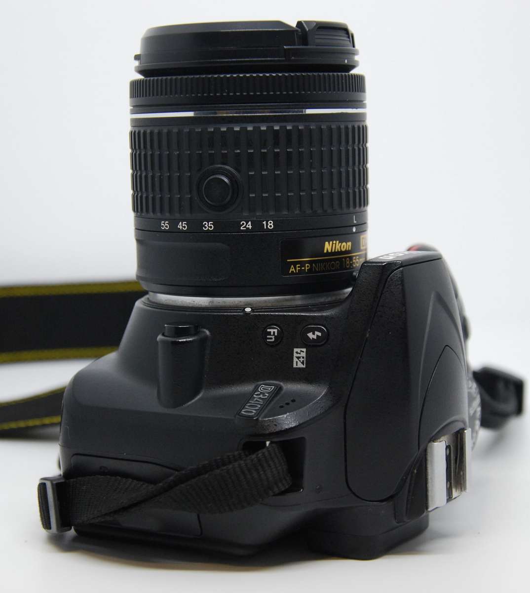 Nikon D3400 24MP DSLR ,FULL HD MOVIES with AF-P 18-55mm Lens ,VERY GOOD CONDITION. LOW SHUTTER(2050)