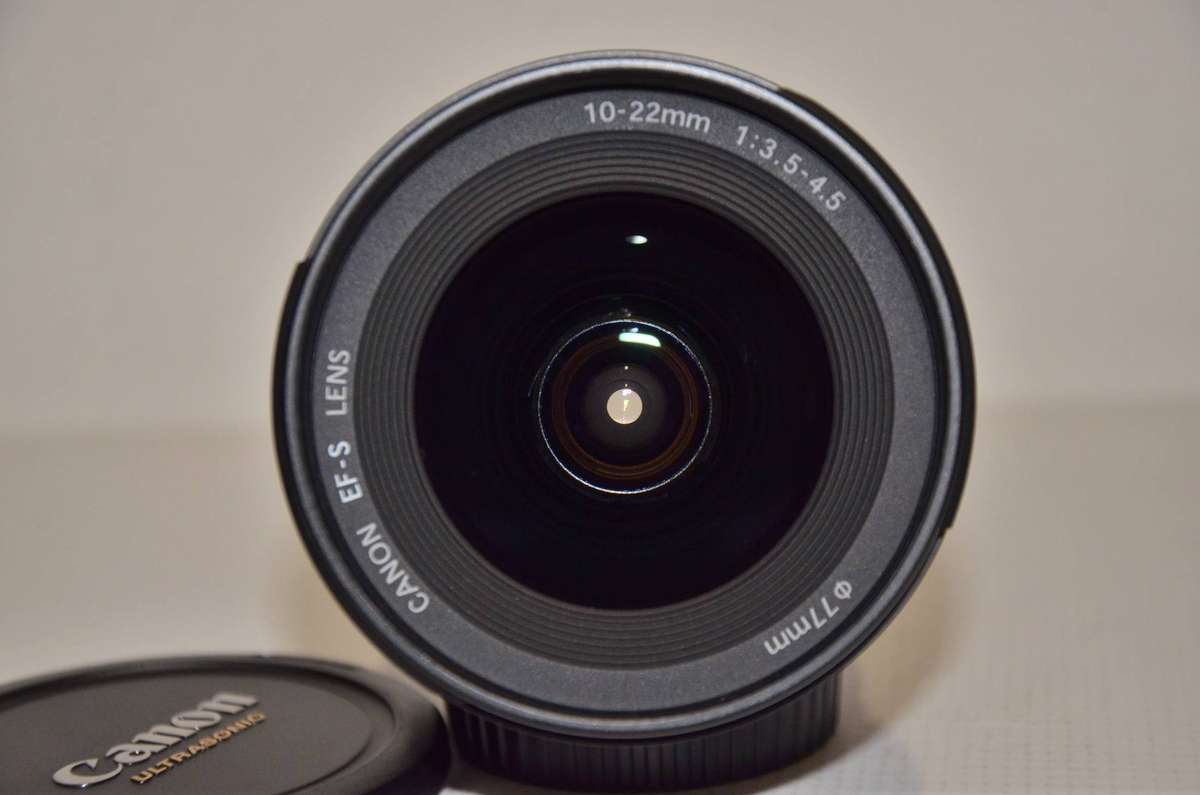 Canon EF-S 10-22mm f/3.5-4.5 USM Lens