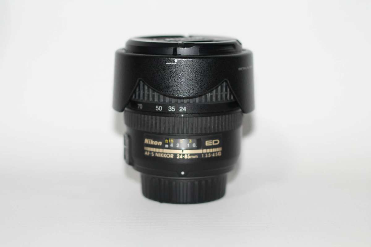 Nikon 24-85mm f/3.5-4.5G VR