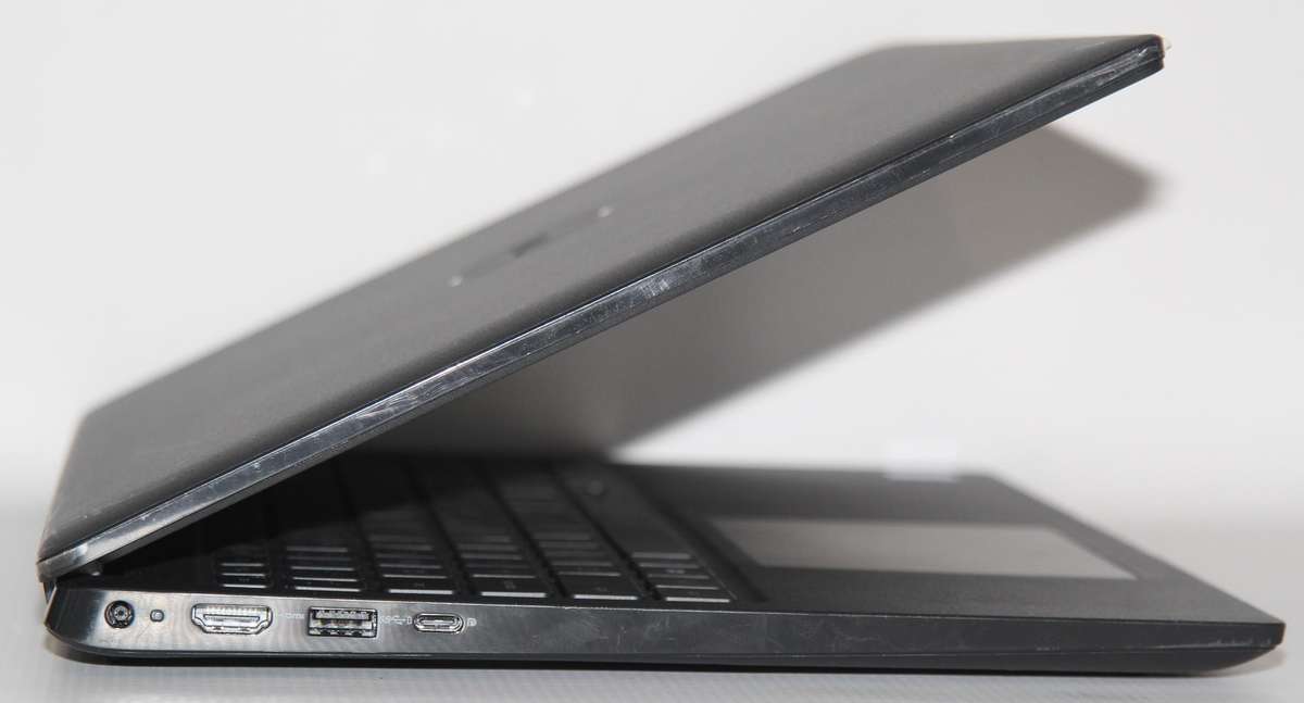 Dell Latitude 3520 Intel Core i5-1135G7 @2.40GHz.16GB RAM,256GB SSD, INTEL IRIS Xe Graphics, 15"FHD