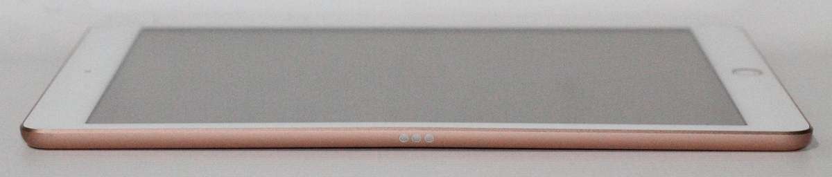 Apple iPad 2019 7th Gen 128gb , 10.2 inch, Wi-Fi + Cellular