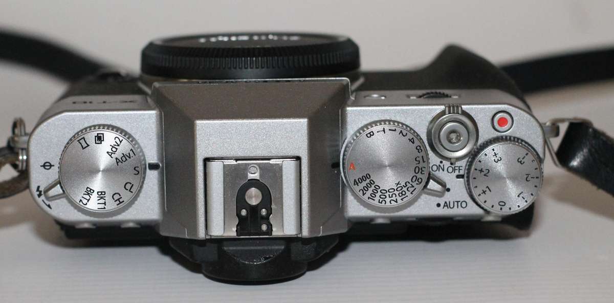 Fujifilm X-T10 Body Black Mirrorless Digital Camera