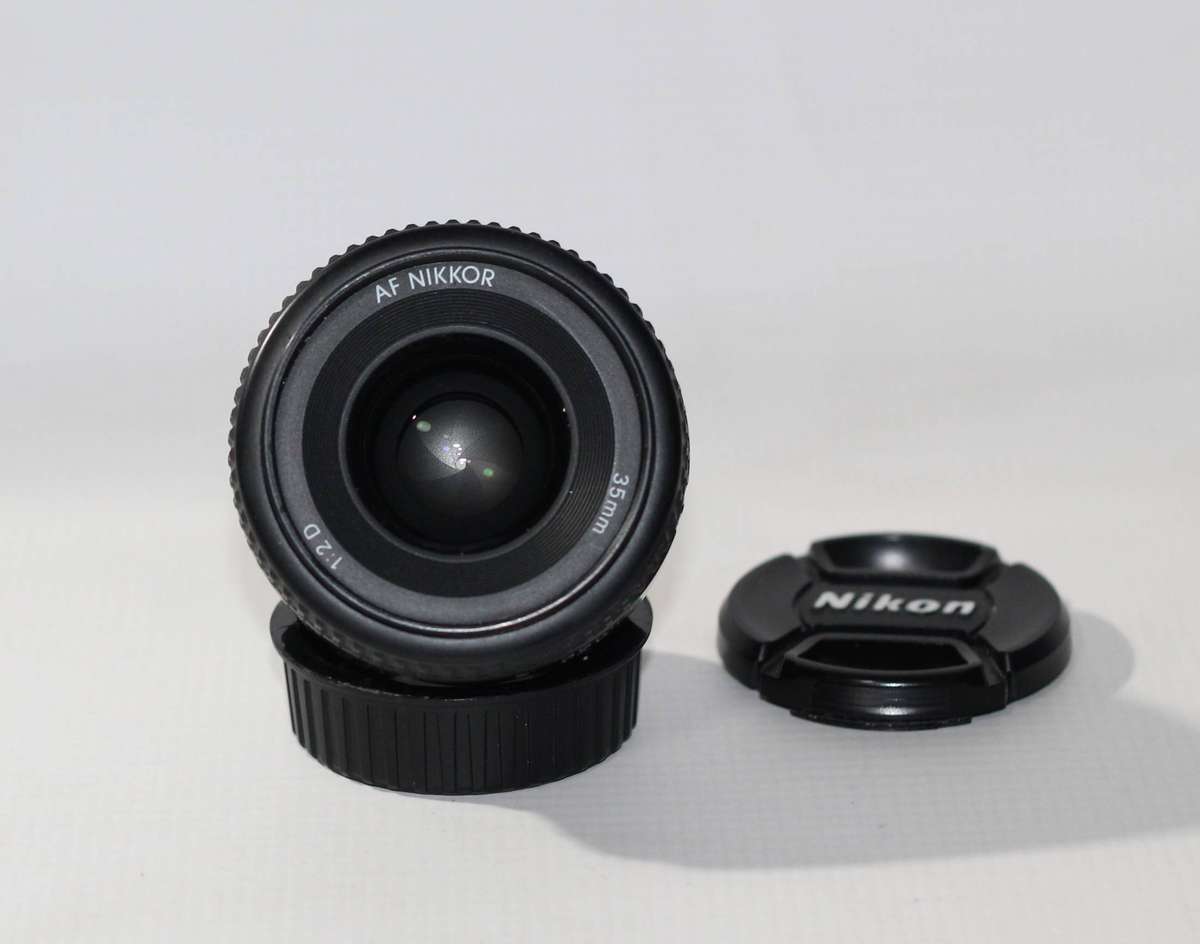 Nikon AF NIKKOR 35mm f/2D Lens