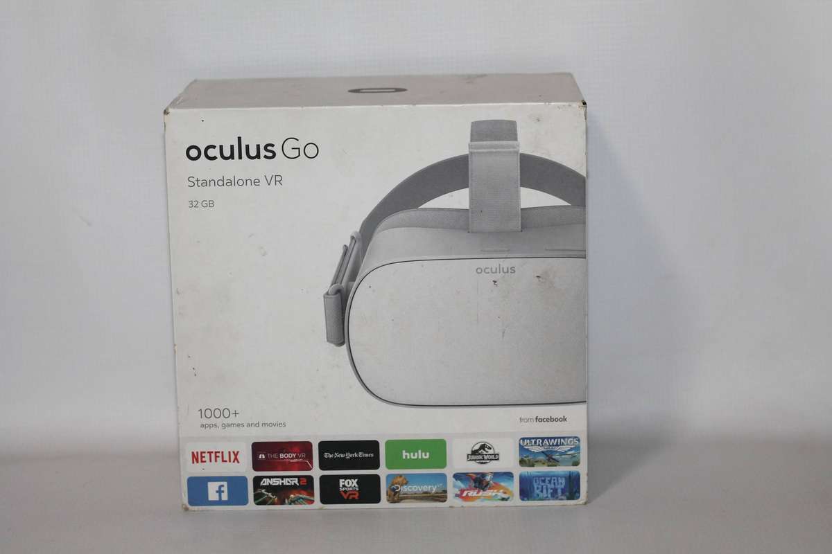 Oculus Go Standalone Virtual Reality Headset - 32GB