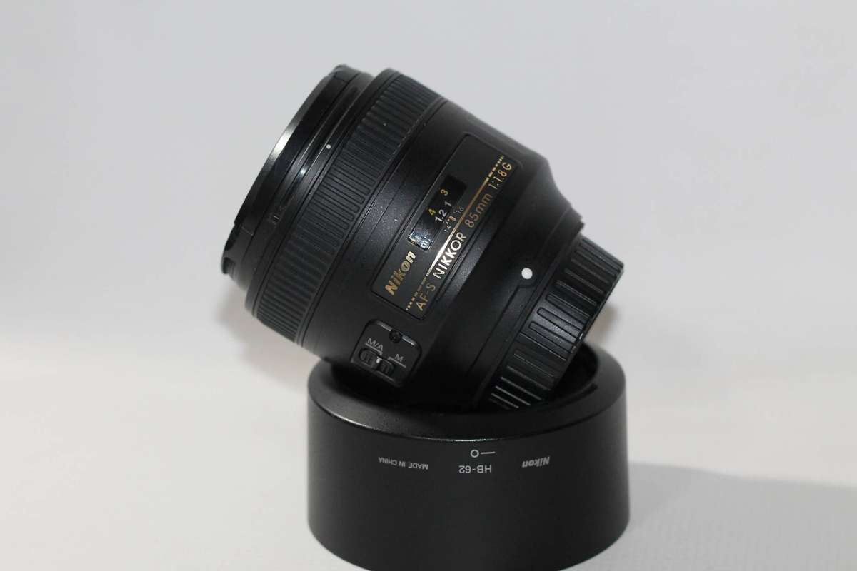 Nikon AF-S NIKKOR 85mm f/1.8G Lens