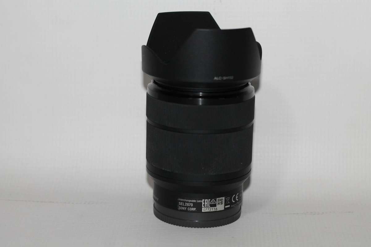 Sony FE 28-70mm f/3.5-5.6 OSS Lens (E Mount)