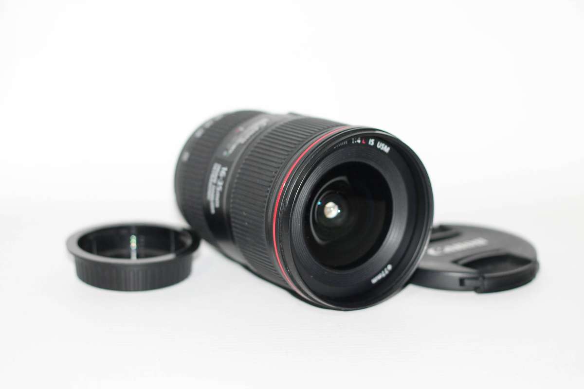 Canon EF 16-35mm f/4L IS USM