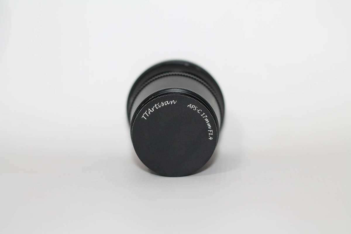 TTArtisan 17mm F1.4 Manual Focus Lens (APS-C) (Black) for Canon M-Mount