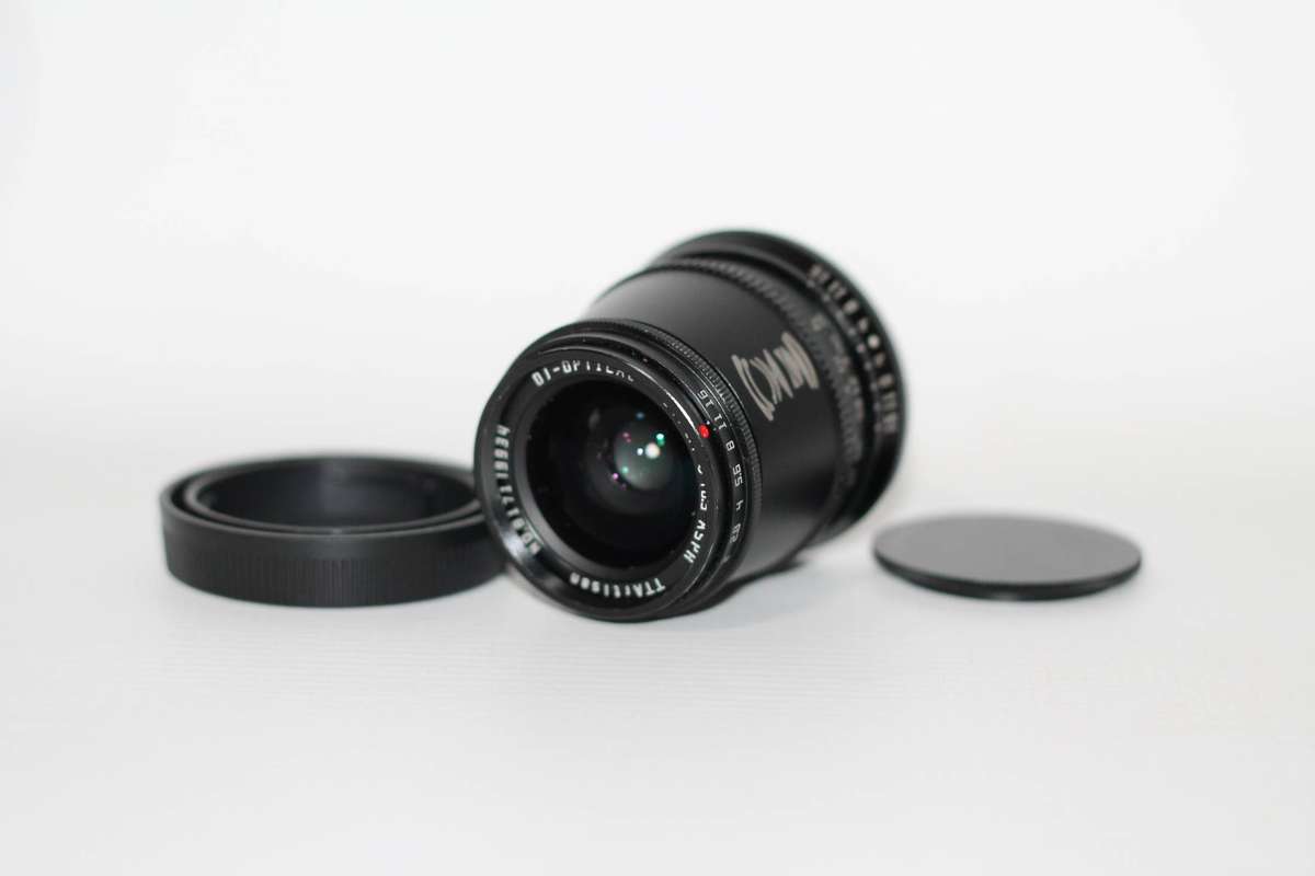 TTArtisan 17mm F1.4 Manual Focus Lens (APS-C) (Black) for Canon M-Mount