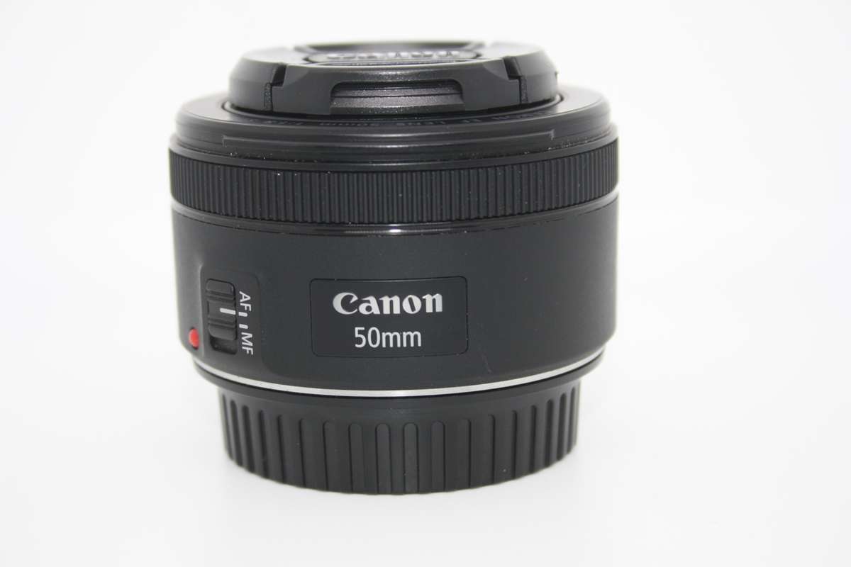 Canon EF 50mm f/1.8 STM Lens IN VERY GOOD CONDITION