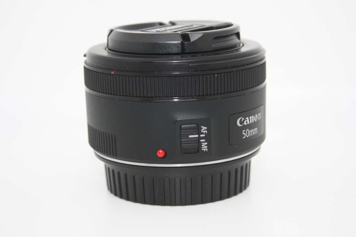 Canon EF 50mm f/1.8 STM Lens IN VERY GOOD CONDITION