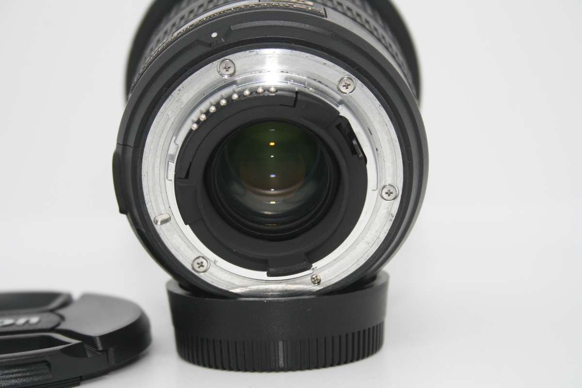 Nikon AF-S DX NIKKOR 10-24mm f/3.5-4.5G ED Lens