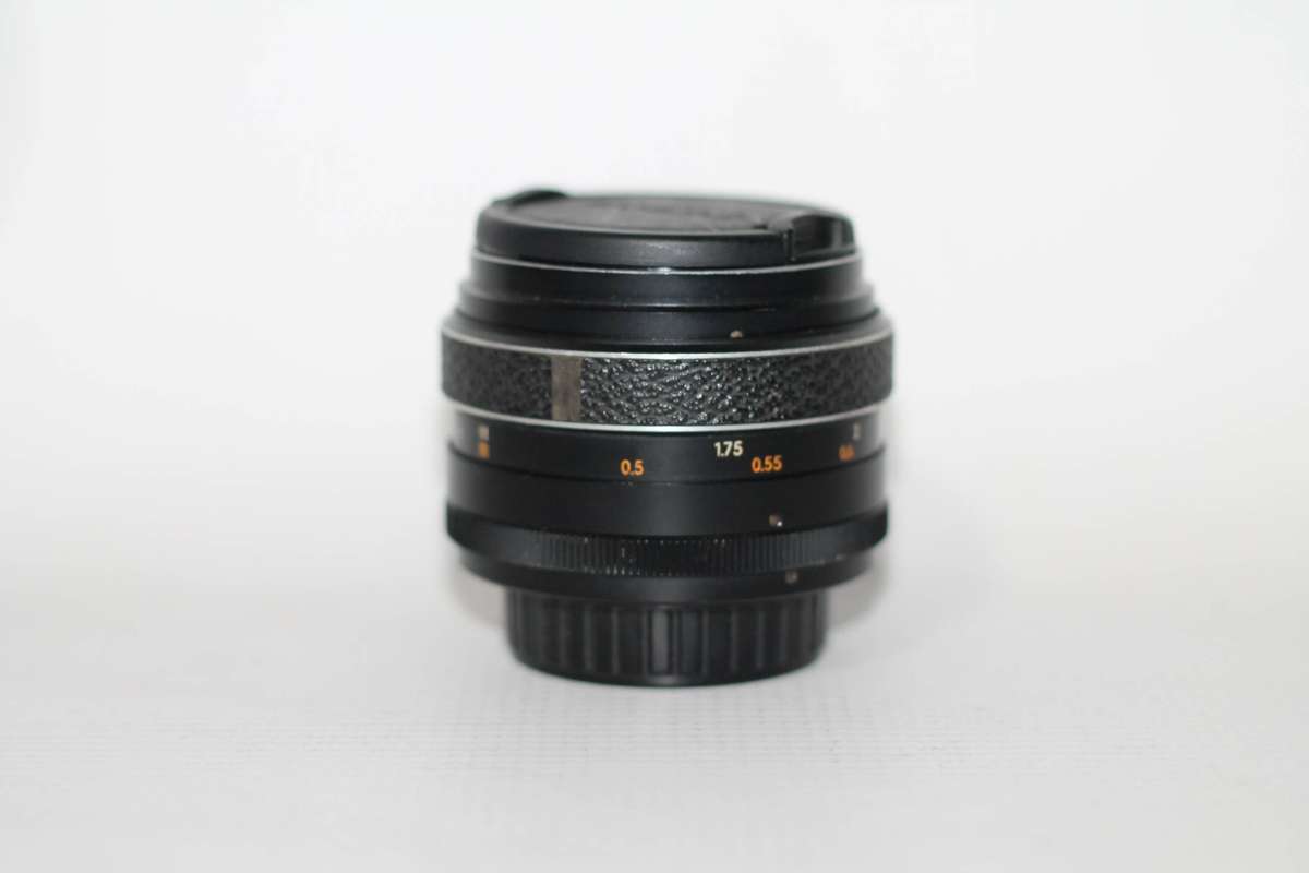 Auto Chinon 55mm f/1.7 manual focus lens