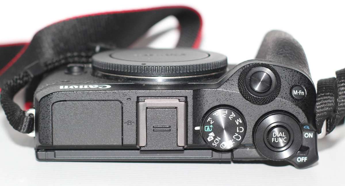 Canon EOS M6 Mk II Compact Mirrorless Camera (BODY)