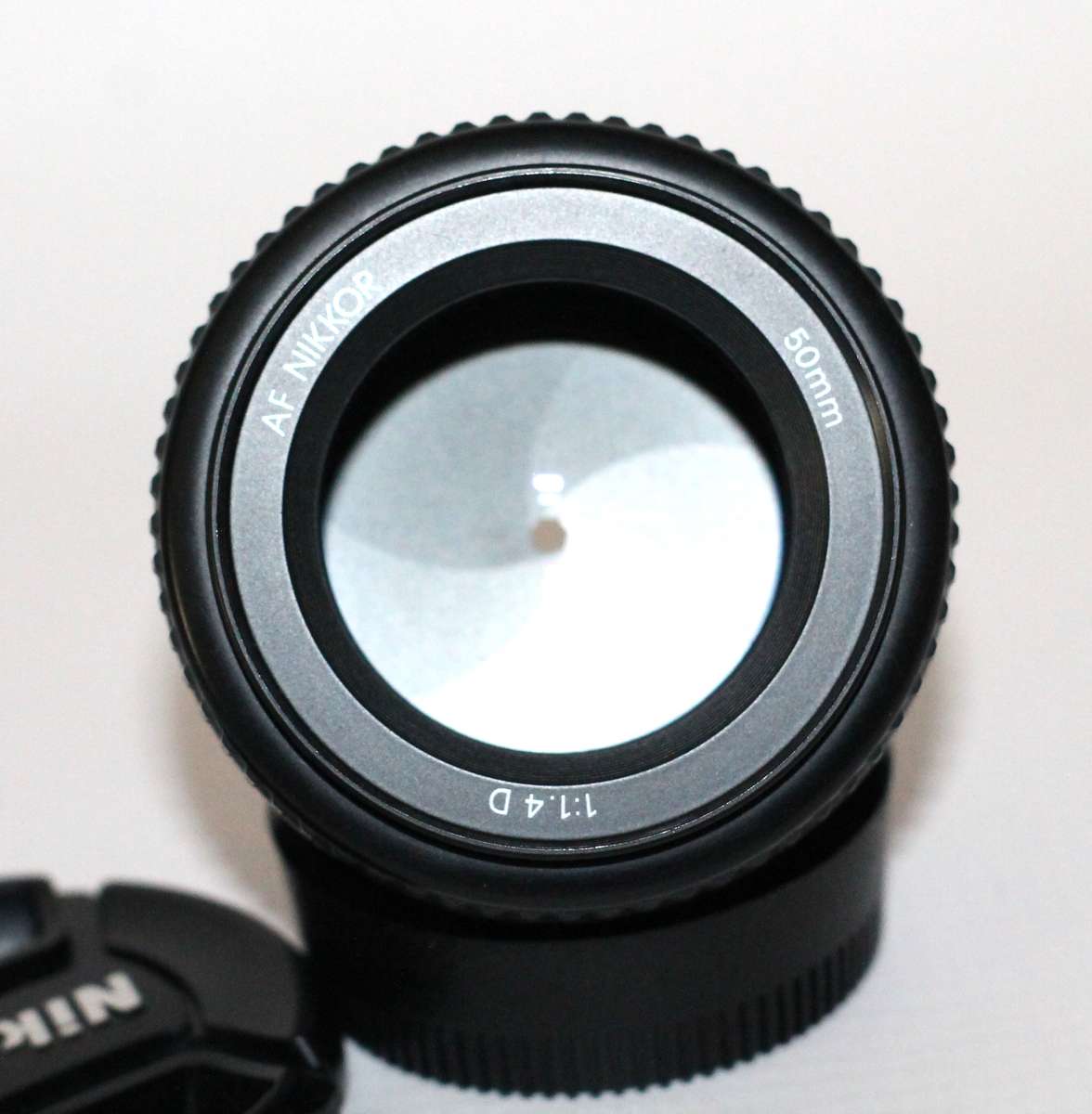 Nikon AF Nikkor 50mm f/1.4D Camera Lens