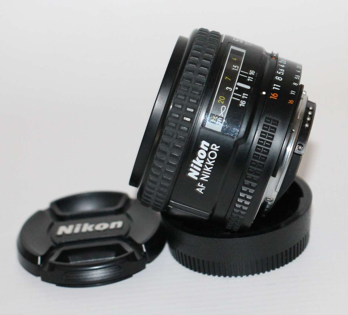 Nikon AF Nikkor 50mm f/1.4D Camera Lens