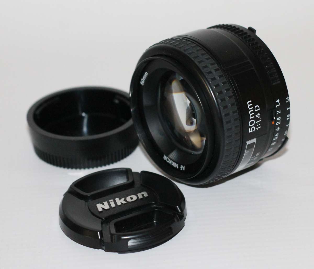 Nikon AF Nikkor 50mm f/1.4D Camera Lens