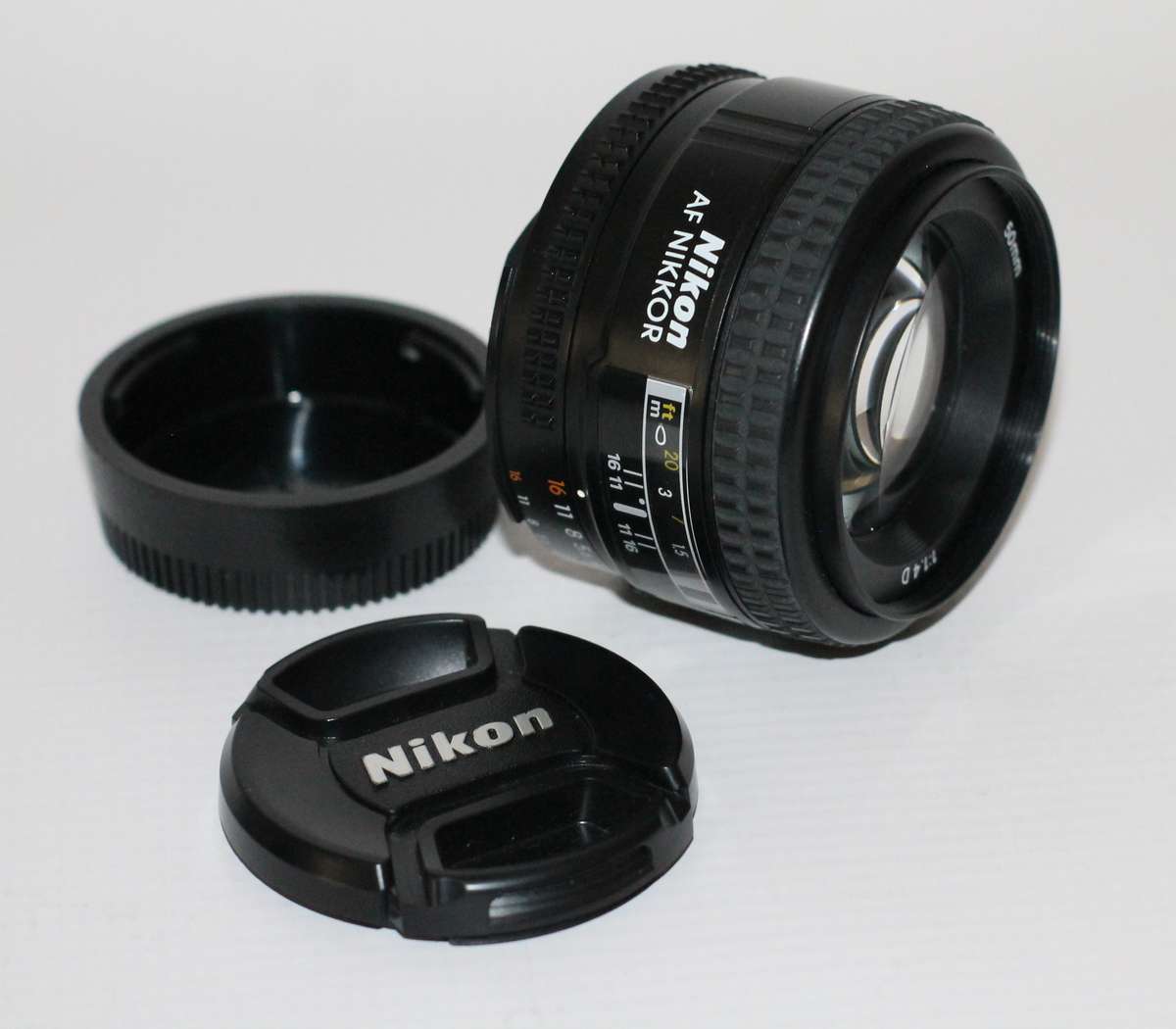 Nikon AF Nikkor 50mm f/1.4D Camera Lens