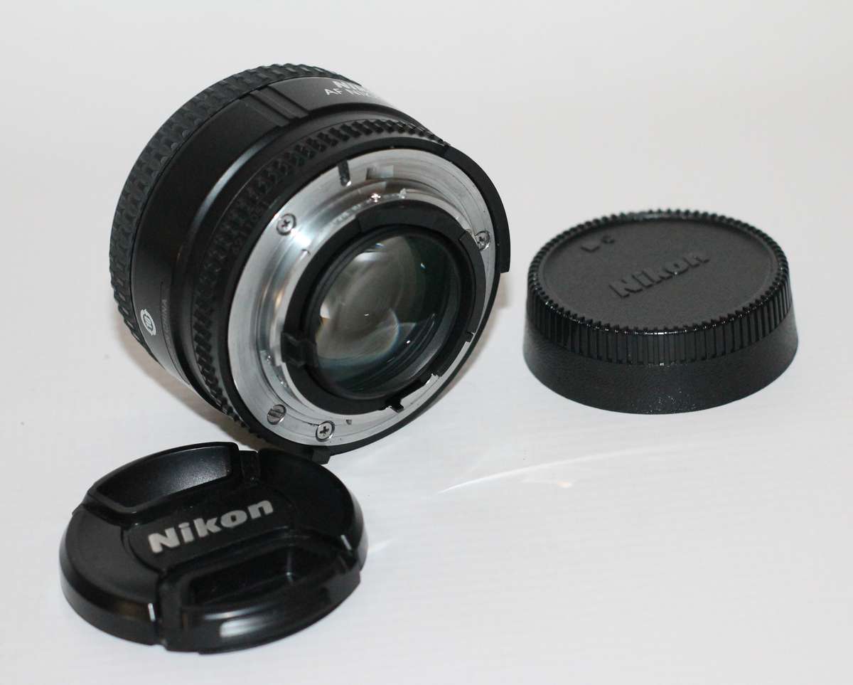 Nikon AF Nikkor 50mm f/1.4D Camera Lens