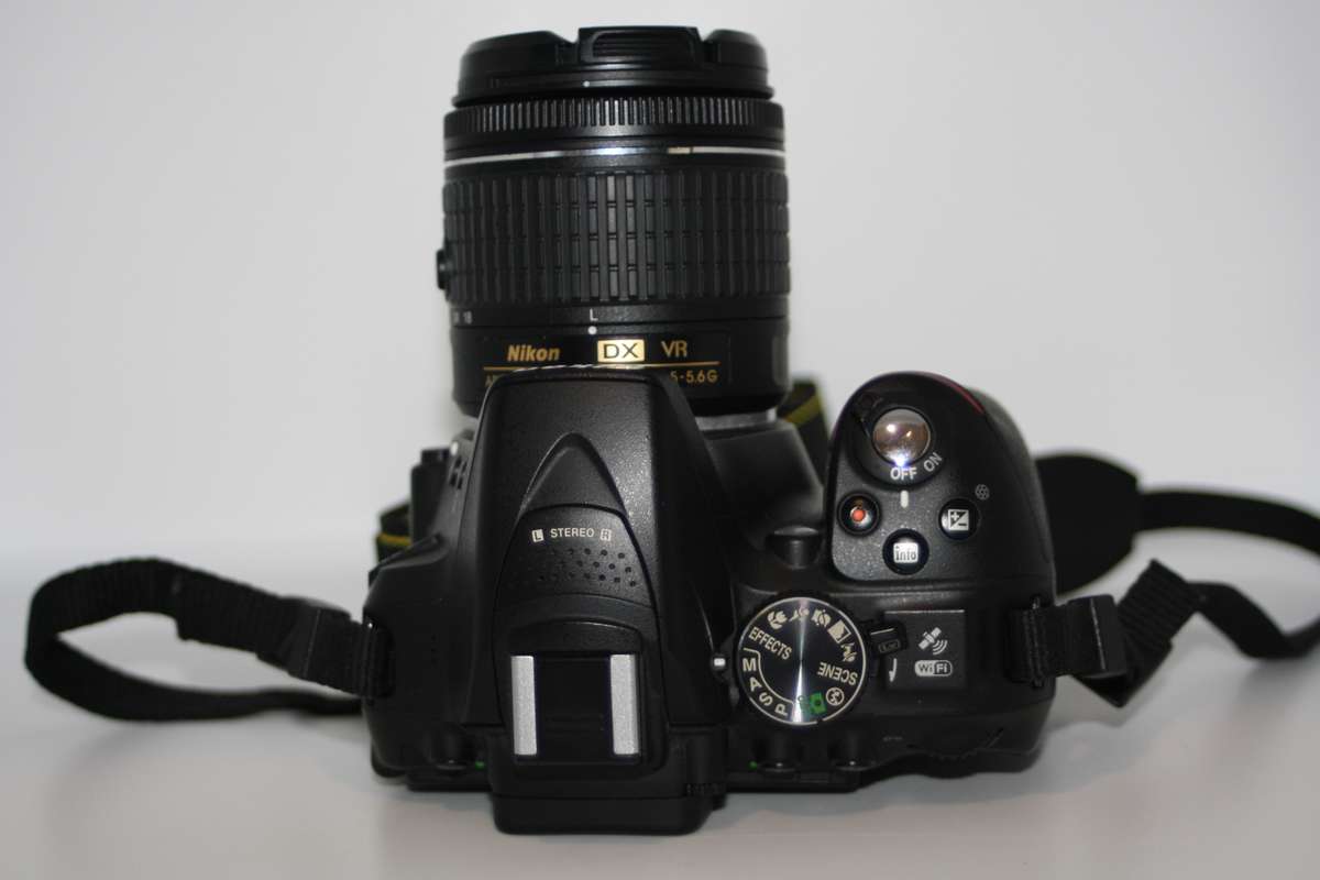 Nikon D5300 DSLR with AF-P DX 18-55mm f/3.5-5.6G VR Zoom Lens