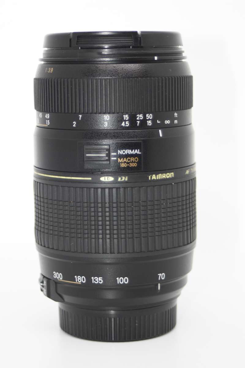 Tamron A F 70-300mm f/4.0-5.6 Di LD Macro Zoom Lens with Built in Motor for Nikon Digital SLR