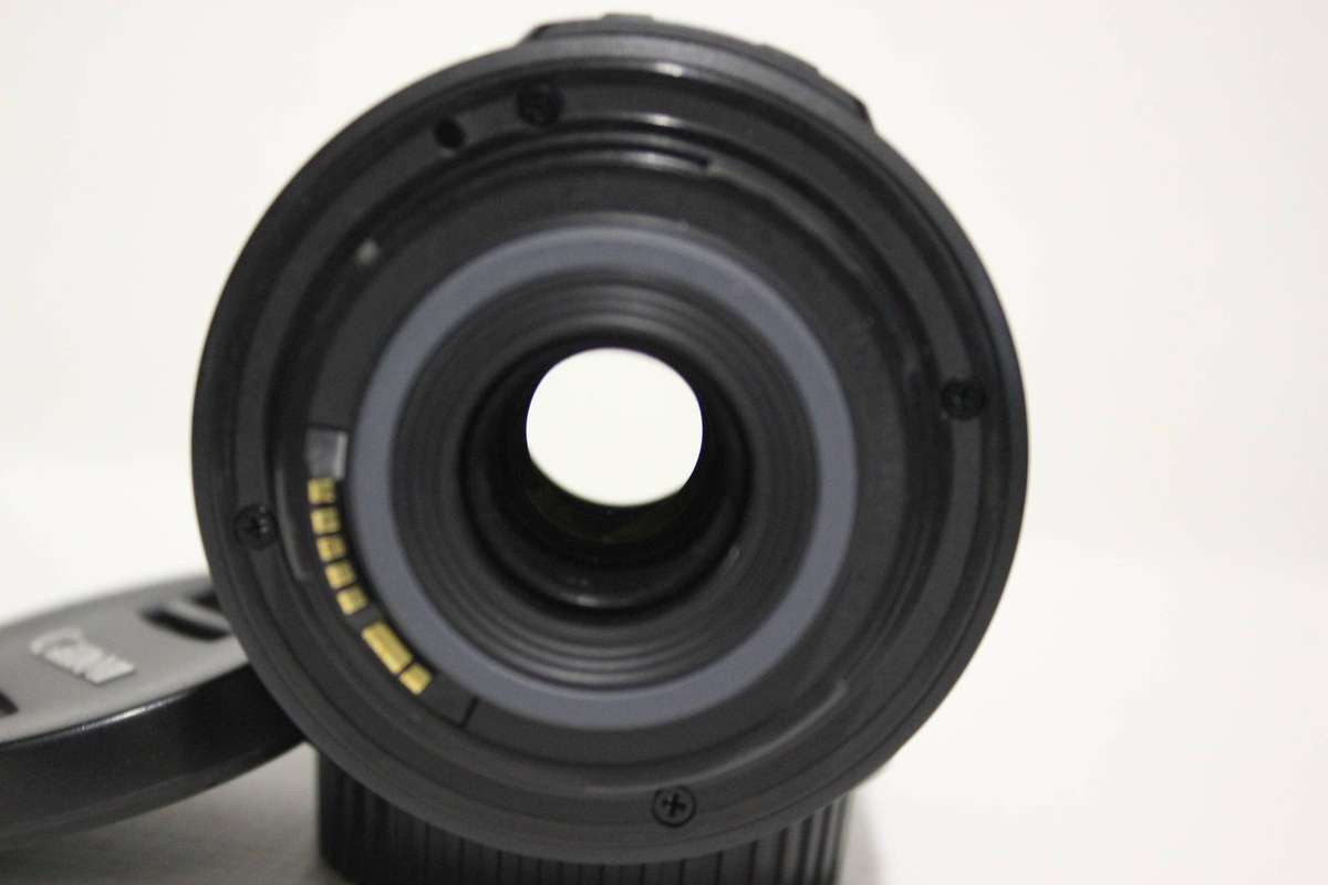 Canon EF-S 55-250mm f/4-5.6 is Image Stabilizer Telephoto Zoom Lens