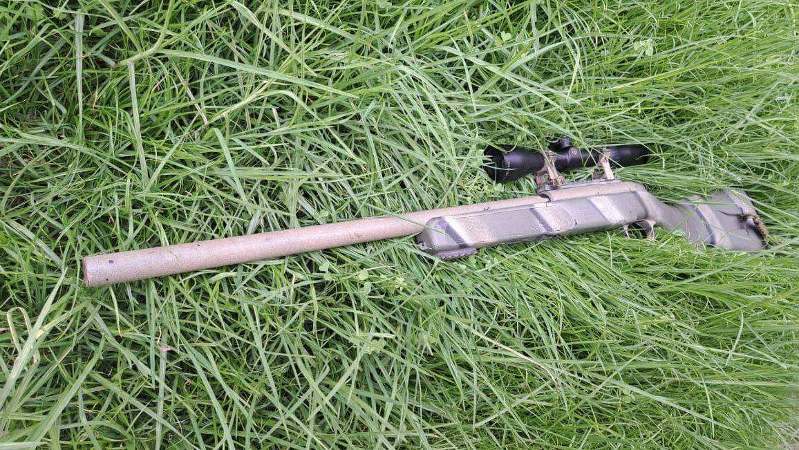 Airsoft Bolt Action, scope & magazine