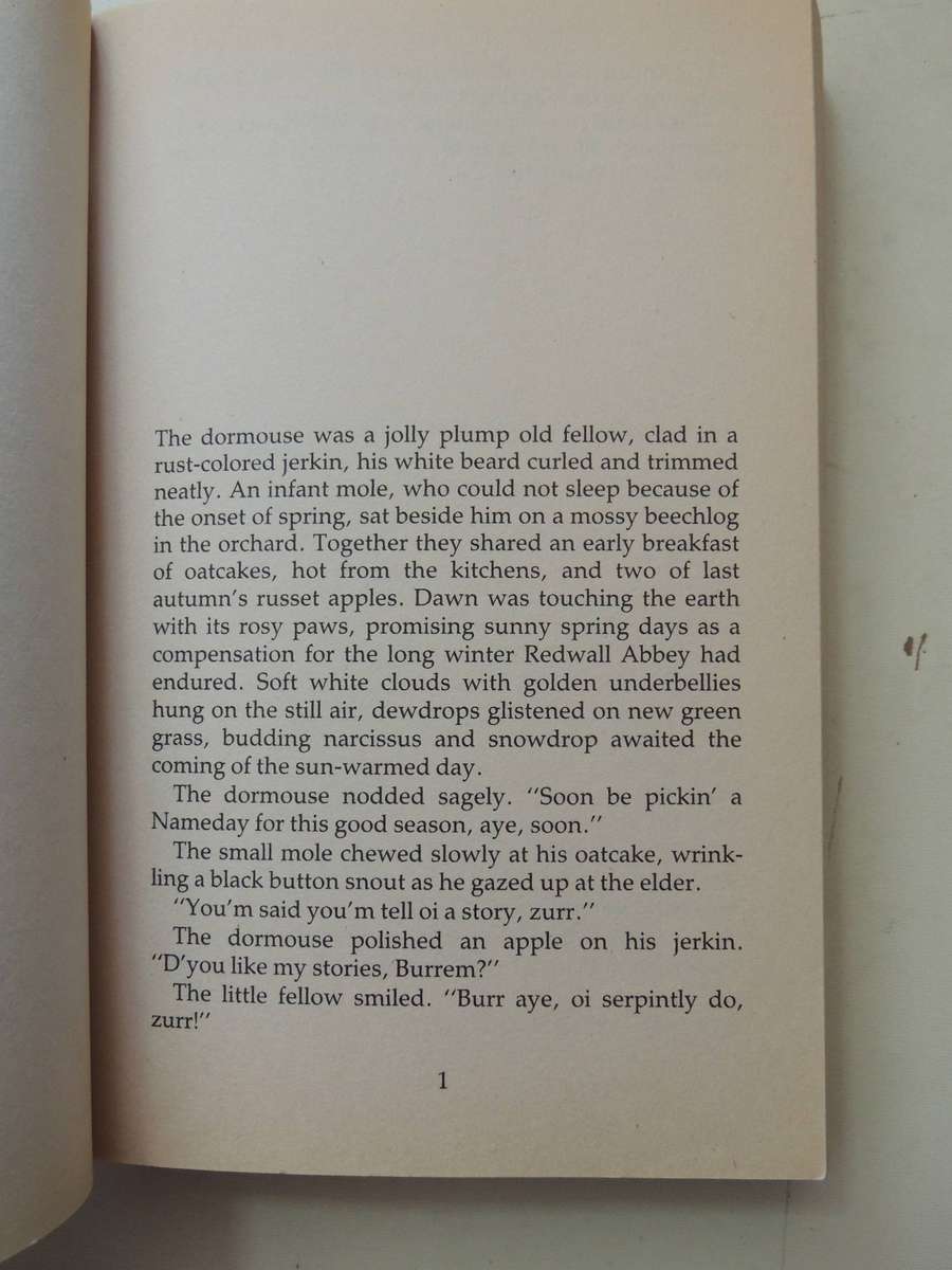 Salamandastron - A Tale of Redwall- Brian Jacques