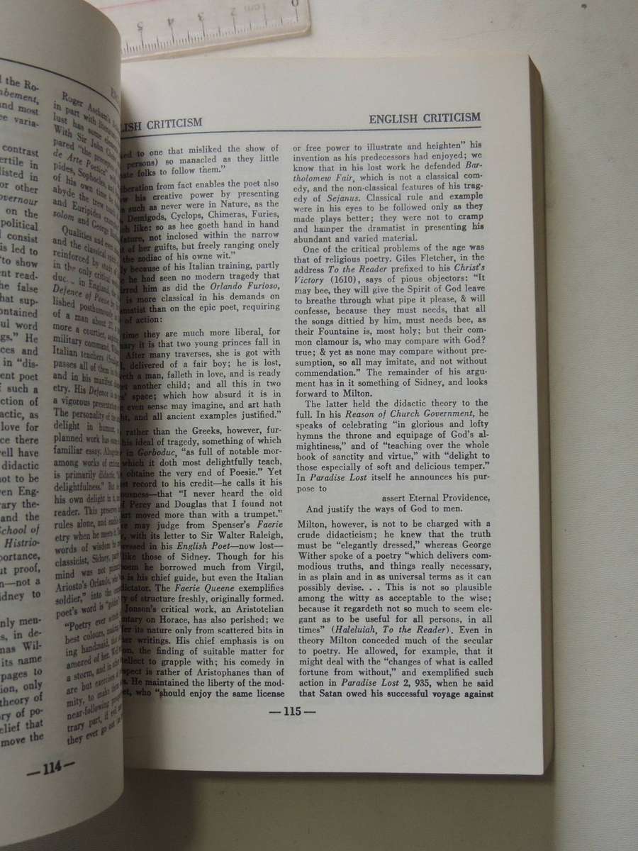 Dictionary Of World Literature - ed Joseph T. Shipley