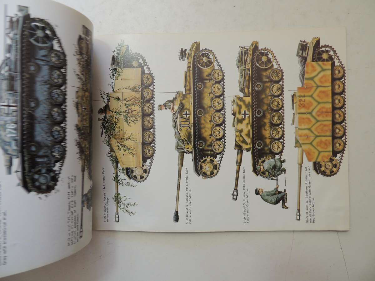 Squadron / Signal Publications Armor No.14: Sturmgeschutz III In Action - Bruce Culver