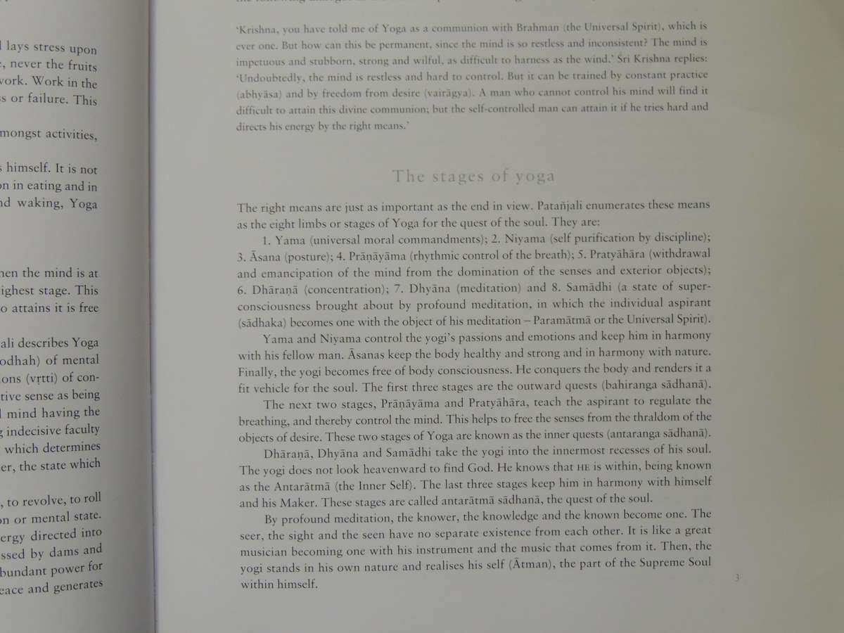 Light On Yoga: The Classic Guide To Yoga From The World's Foremost Authority - B.K.S. Iyengar