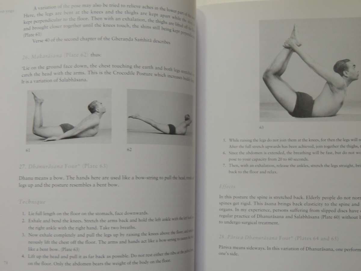 Light On Yoga: The Classic Guide To Yoga From The World's Foremost Authority - B.K.S. Iyengar
