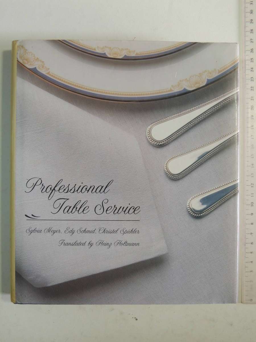 Professional Table Service - Sylvia Meyer, Edy Schmid & Christel Spuhler