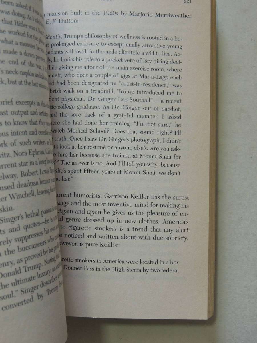 On Writing Well: The Classic Guide To Writing Nonfiction - William Zinsser