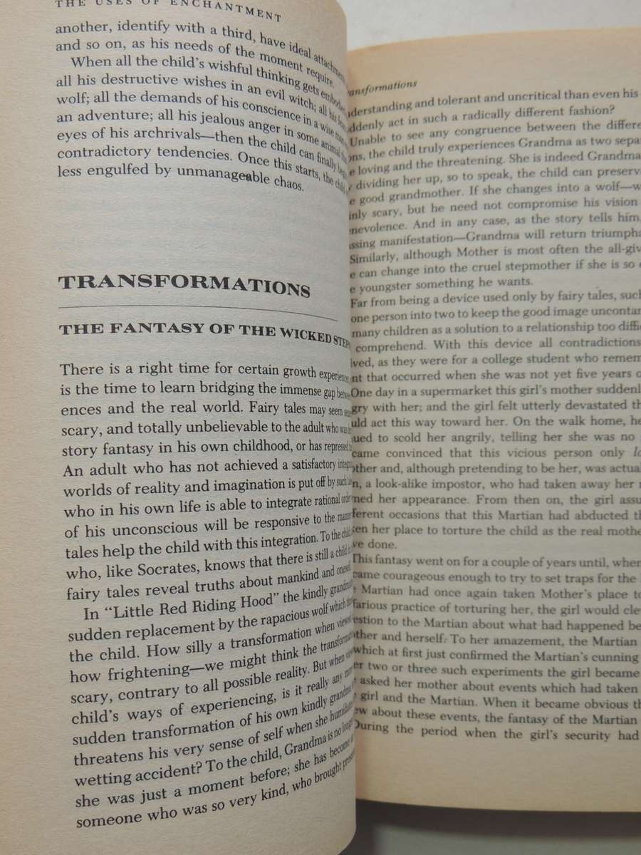 The Uses Of Enchantment: The Meaning And Importance Of Fairy Tales - Bruno Bettelheim