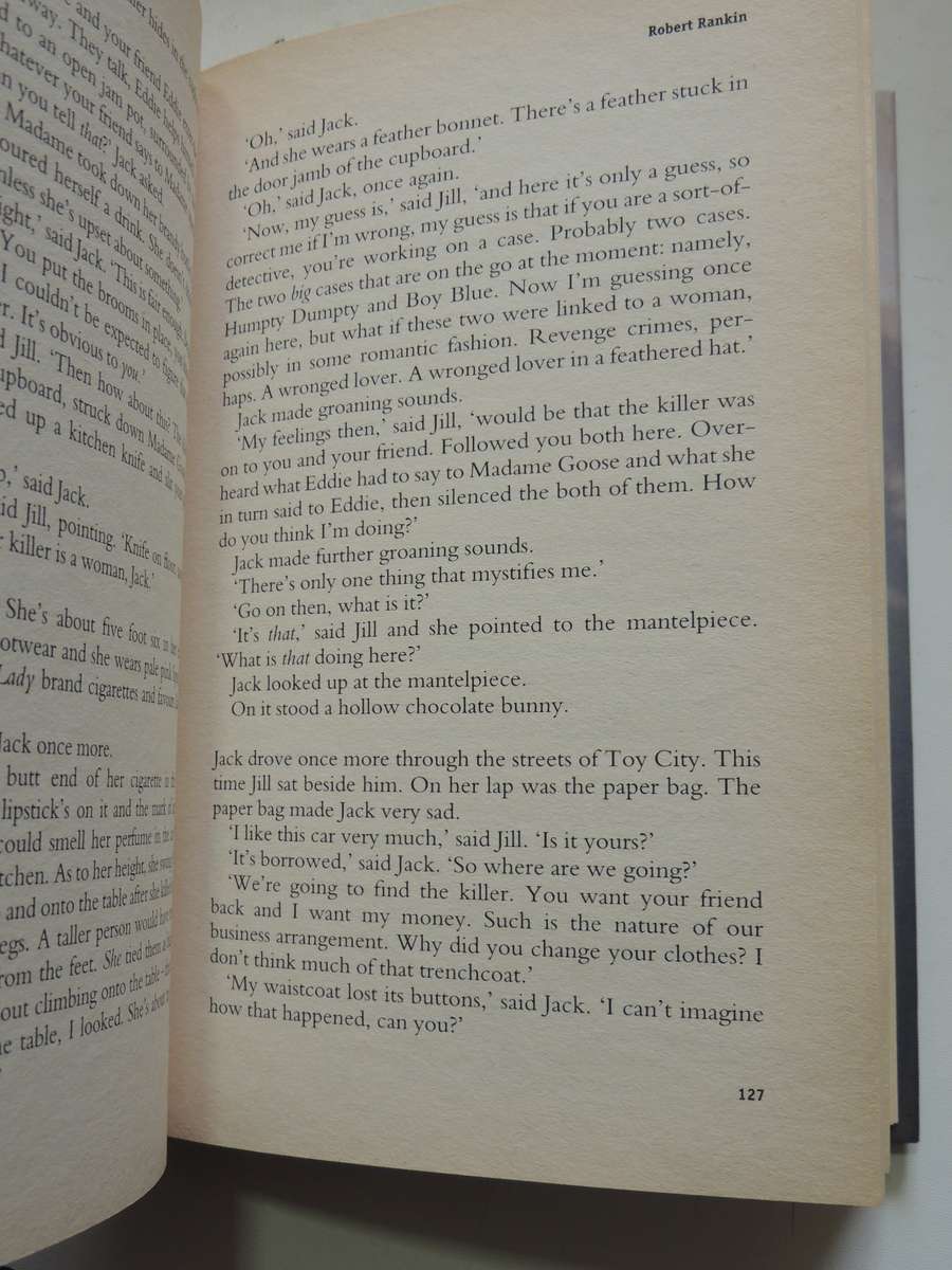 The Hollow Chocolate Bunnies of the Apocalypse - Robert Rankin