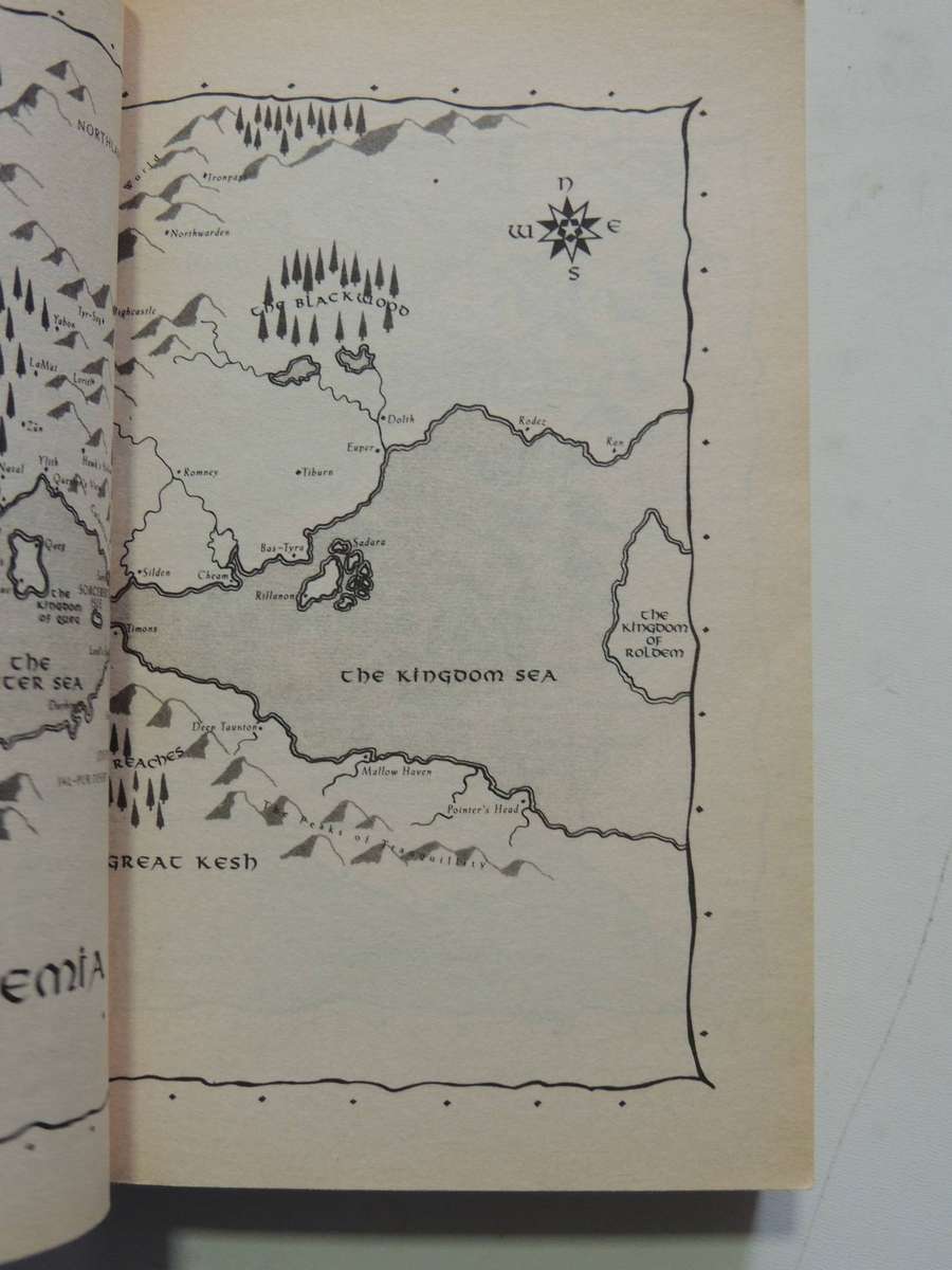 Talon Of The Silverhawk - Raymond E. Feist