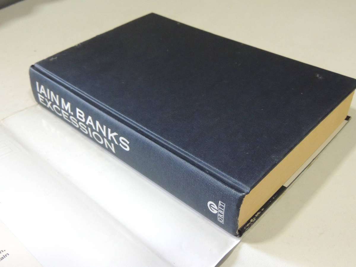 Excession x- Iain M. Banks    (1st UK Edition)