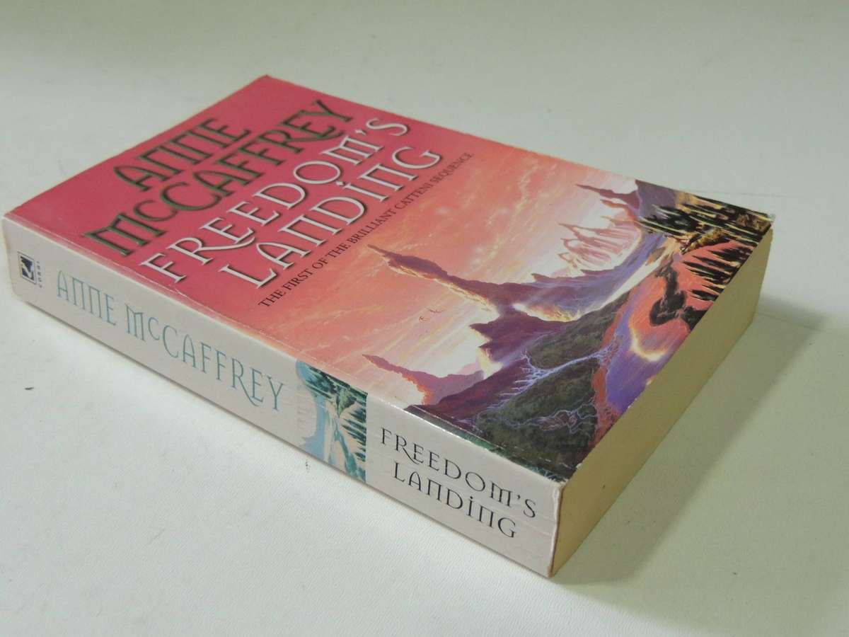 Catteni Sequence Book 1: Freedom's Landing - Anne McCaffrey