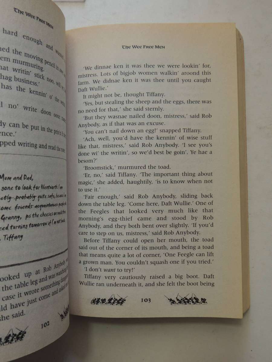 The Wee Free Men - A Discworld Novel - Terry Pratchett