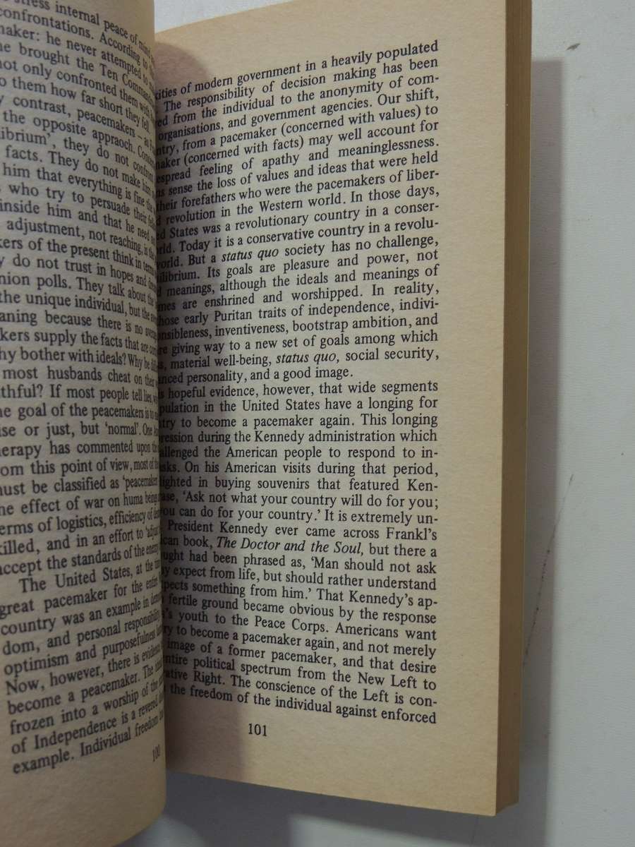 The Pursuit Of Meaning: Logotherapy Applied To Life- Joseph B. Fabry