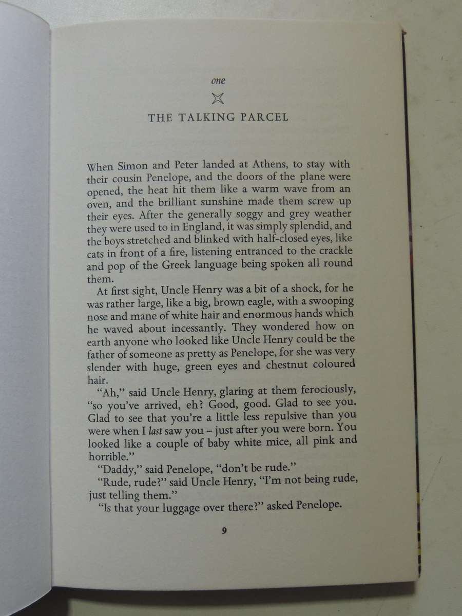 The Talking Parcel - Gerald Durrell       1st Edition 1974