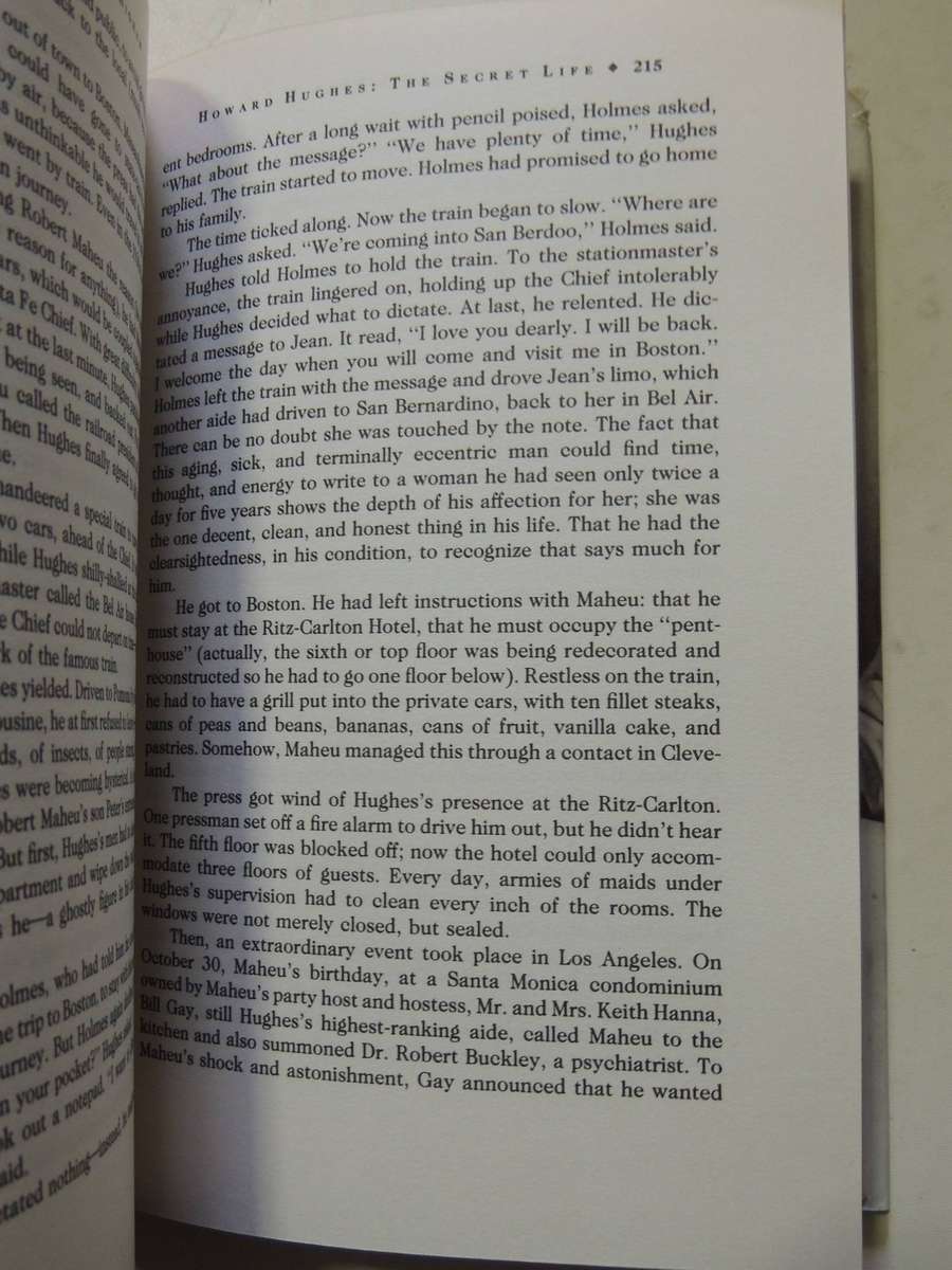 Howard Hughes: The Secret Life - Charles Higham