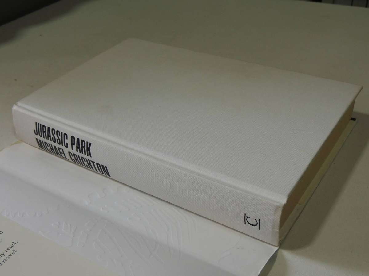 Jurassic Park  - Michael Crichton     (1st UK Edition 1991)