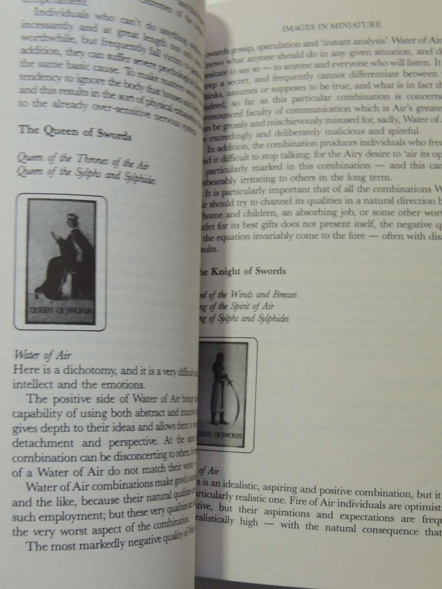 Tarot Prediction: An Advanced Handbook for Images of Tomorrow  - Emily Peach