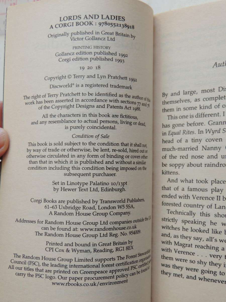 Lord and Ladies - Terry Pratchett