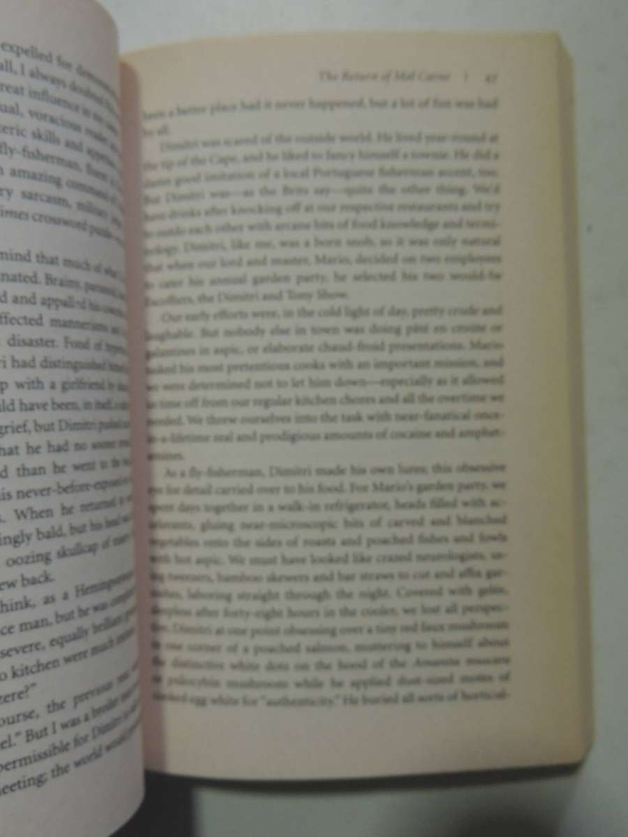 Kitchen Confidential: Adventures In The Culinary Underbelly - Anthony Bourdain