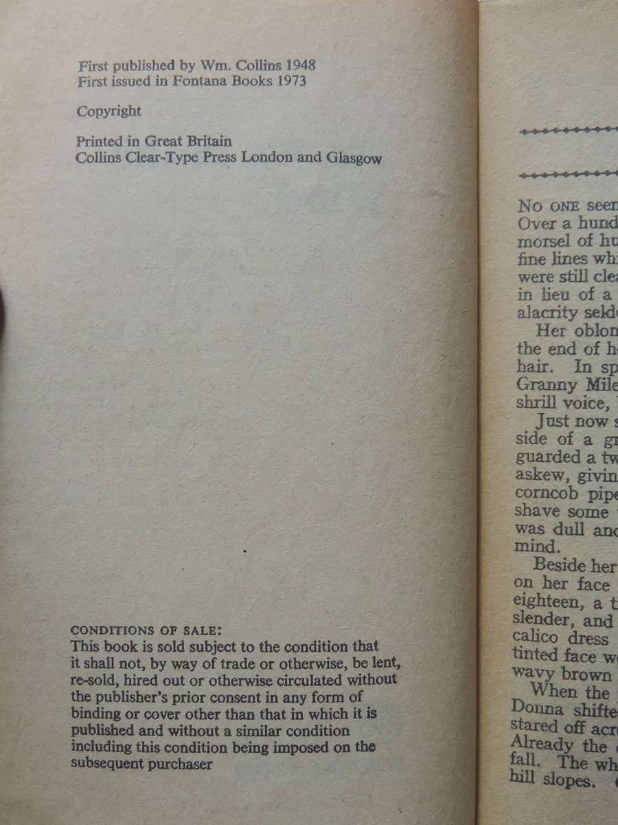 Straws In The Wind - W.C. Tuttle