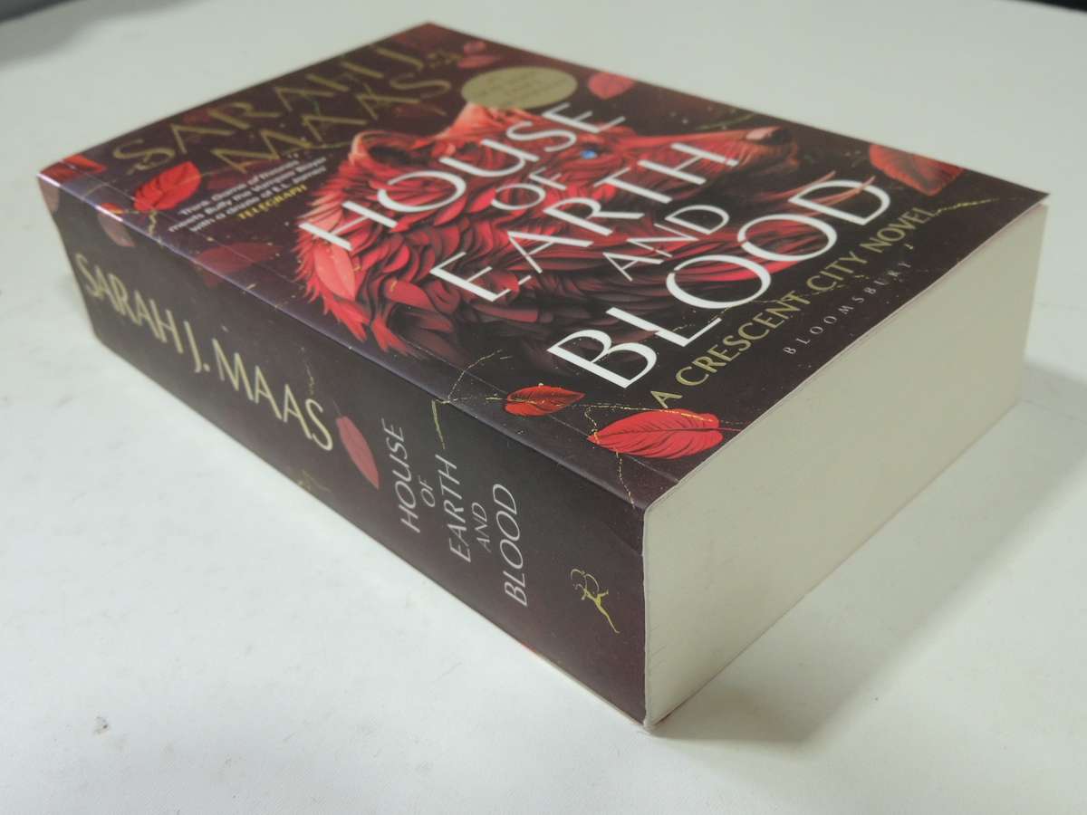 Crescent City - House of Earth and Blood - Sarah J. Maas