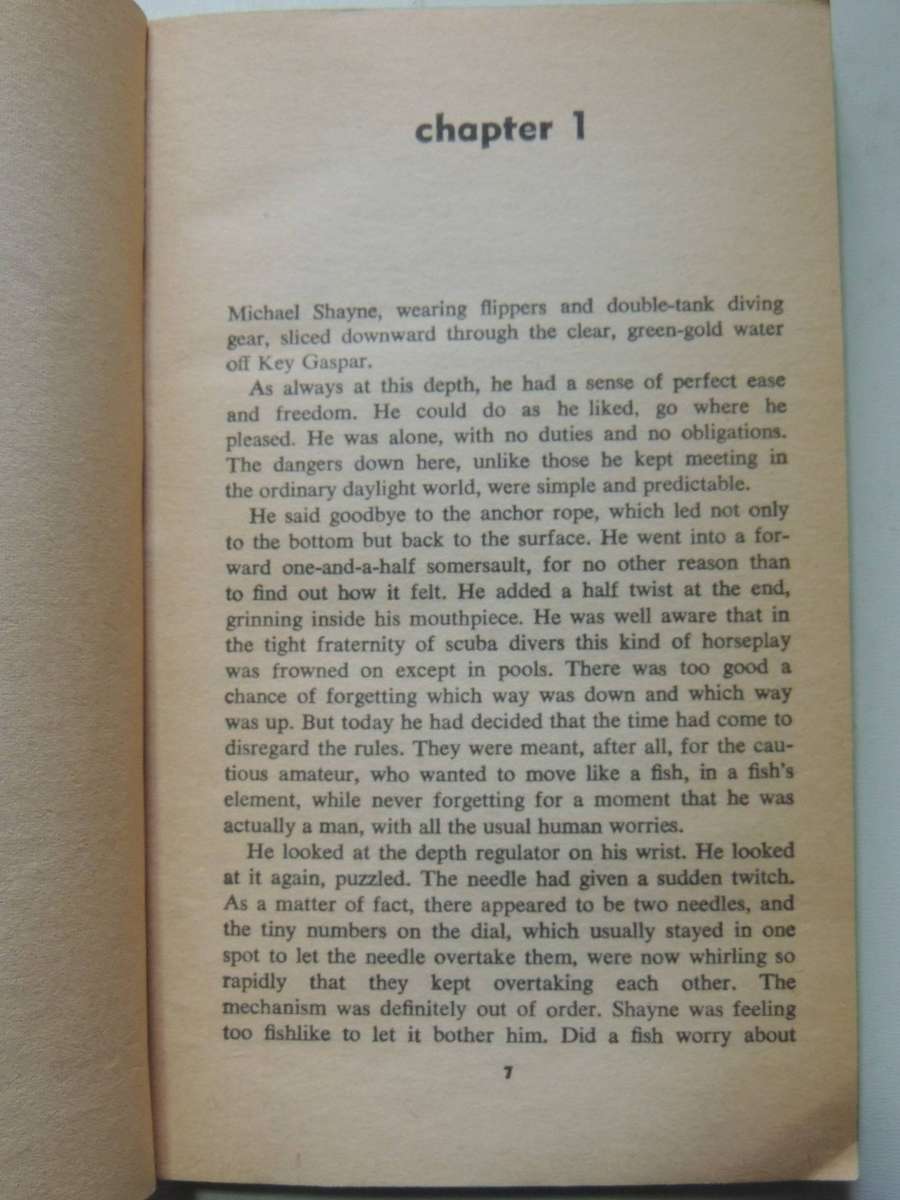 A Mike Shayne Mystery: Mermaid On The Rocks - Brett Halliday